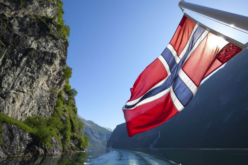 Norge stänger kryphål för spelreklam i TV